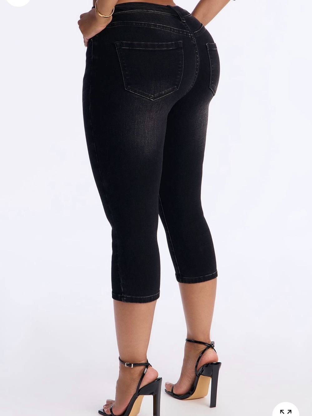 Fashion Nova Black Ankle Crop Skinny Jeans